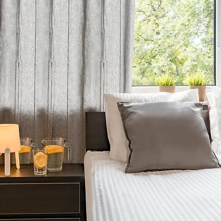 Rentplanet - Teatralna Appartement